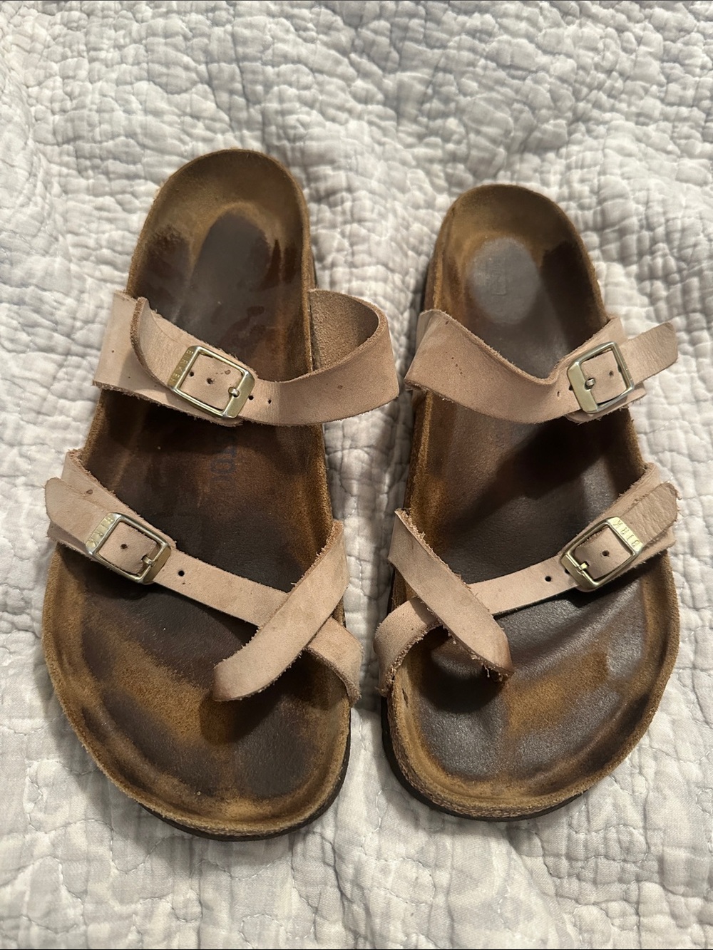 Birkenstock Mayari Nude/Tan Gold Buckle Sandals Women’s Size 40 EU Soft footbed